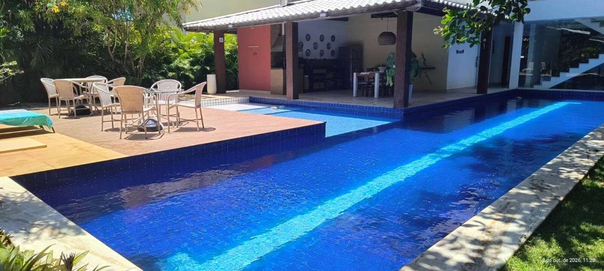 CASA DE ALTO PADRÃO NO CONDOMÍNIO BUSCA VIDA – PORTEIRA FECHADA - Muricy Imóveis